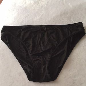 3/$15 BRAND NEW! Medium bikini style panties